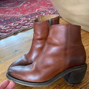 FRYE Rosalia Bootie